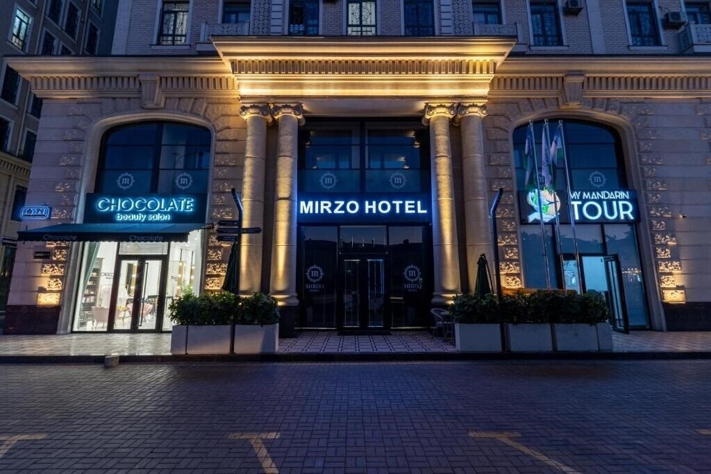 Готель Mirzo Hotel 2*