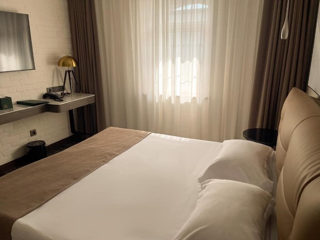 Готель Sharq Hotel 3*