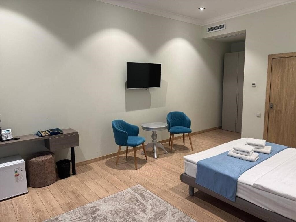 Готель 5 Wood 3*