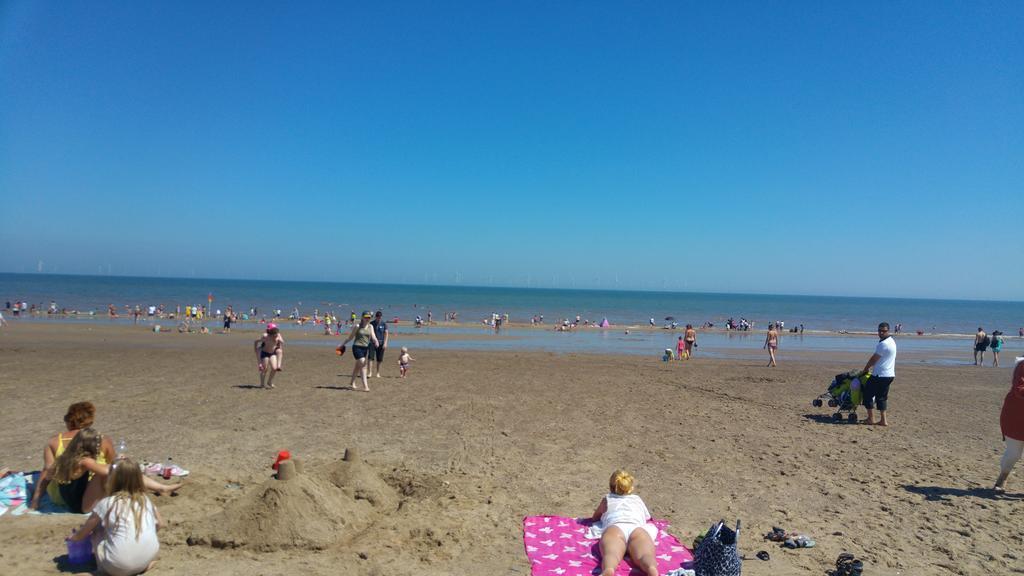 Отель Chatsworth 3*