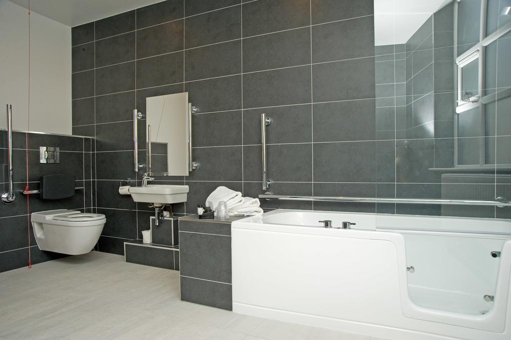 Фото Best Western Carlton Hotel 3*