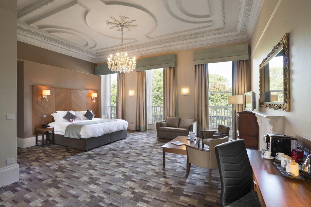 Фотографія Crowne Plaza Edinburgh Royal Terrace 4*