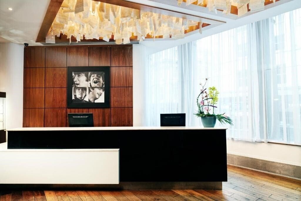 Фото Hard Days Night Hotel 4*