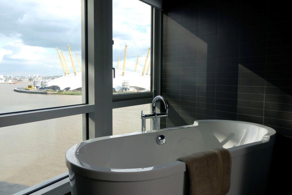 Зображення Radisson Blu Edwardian New Providence Wharf London Hotel 4*