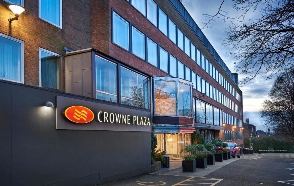 Зображення Crowne Plaza London Ealing 4*