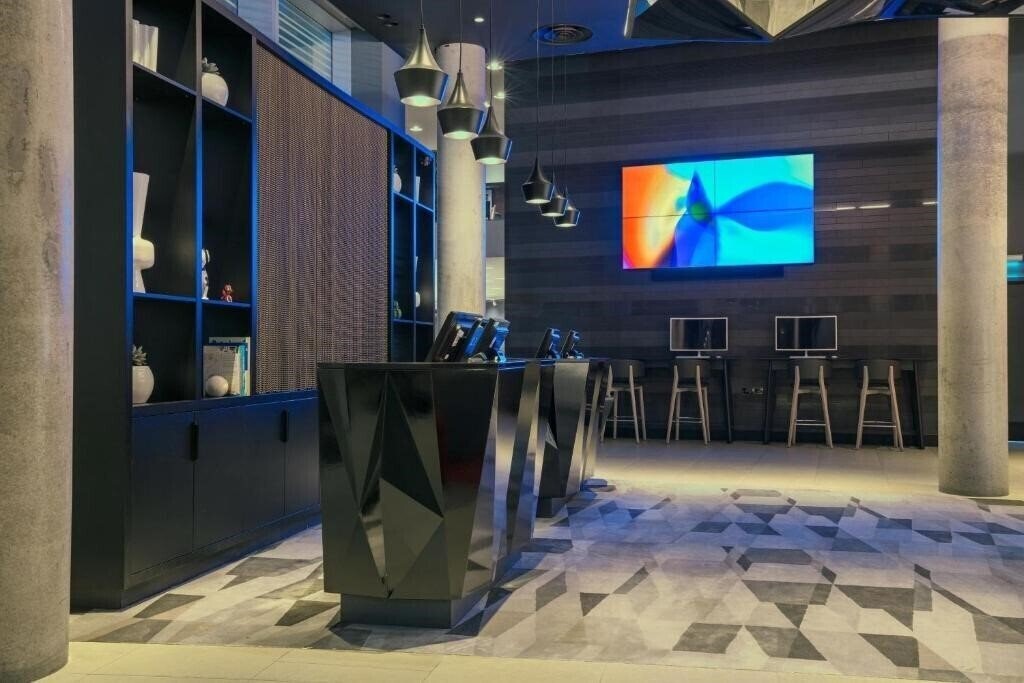 Зображення Aloft London Excel 4*