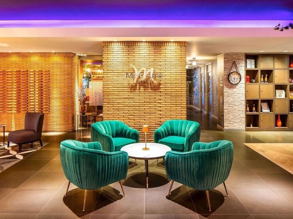 Готель Mercure London Bridge 4*
