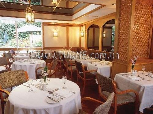 Отель Best Western Burns 3*