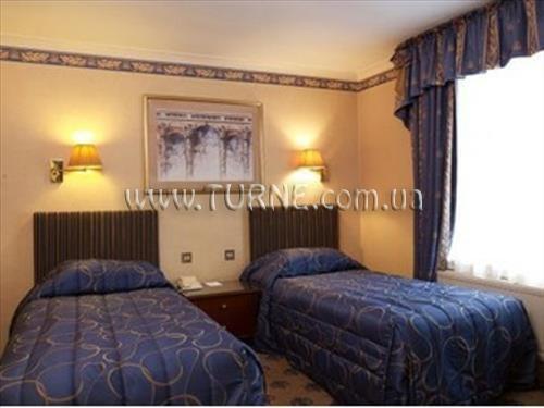 Готель Lodge 3*