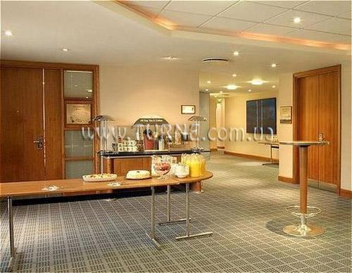 Отель Holiday Inn Bexley 4*