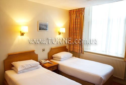 Изображение St.Ermins 4*