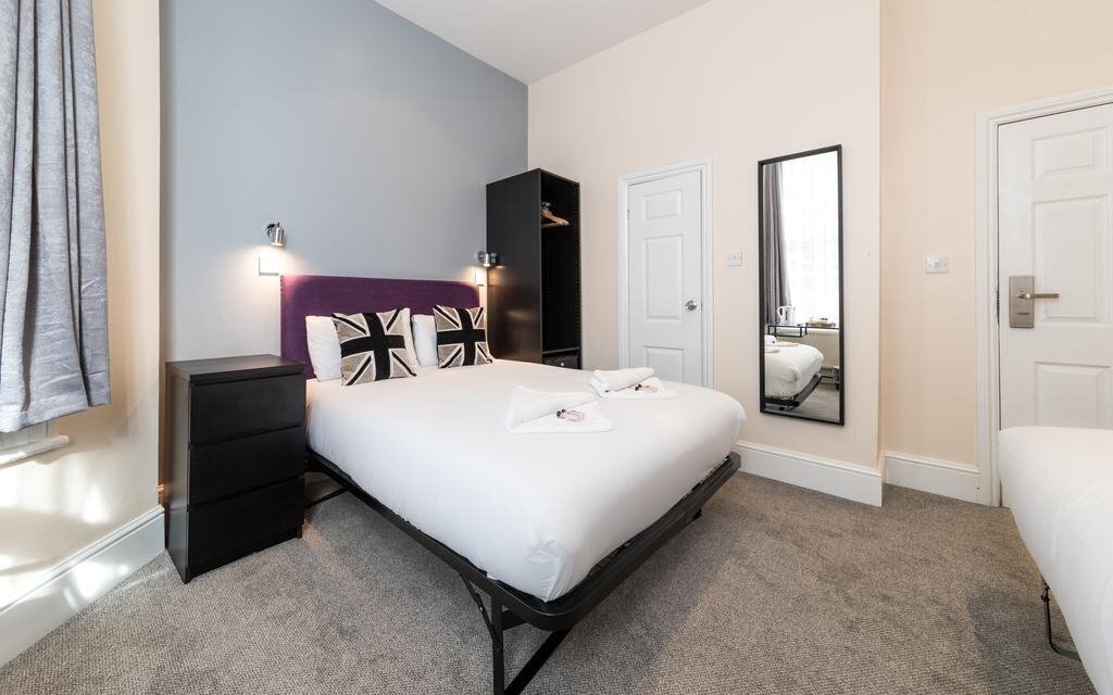 Готель Royal National 3*