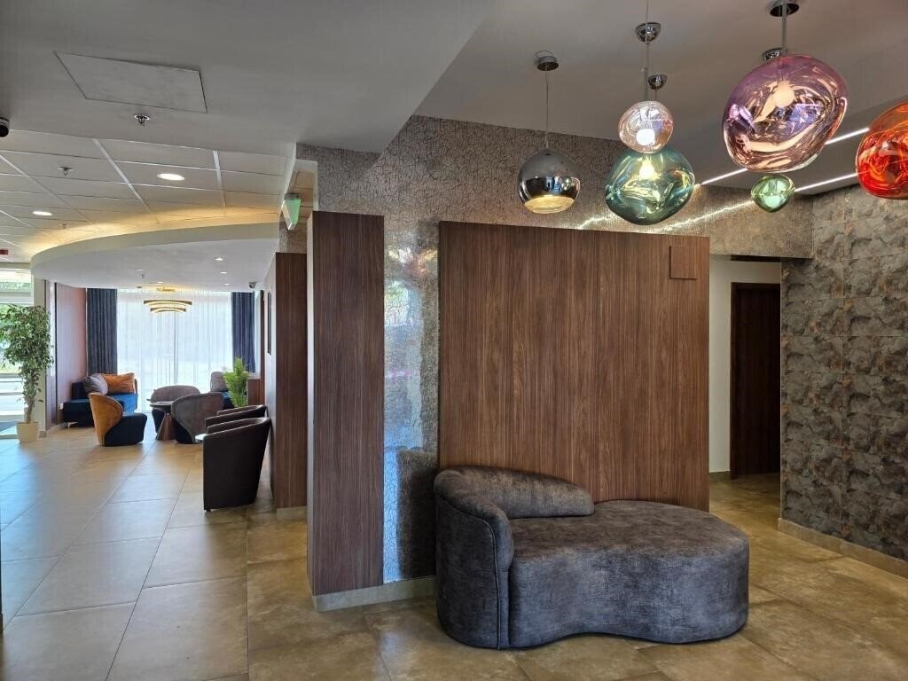 Фото Canada Hotel 3*