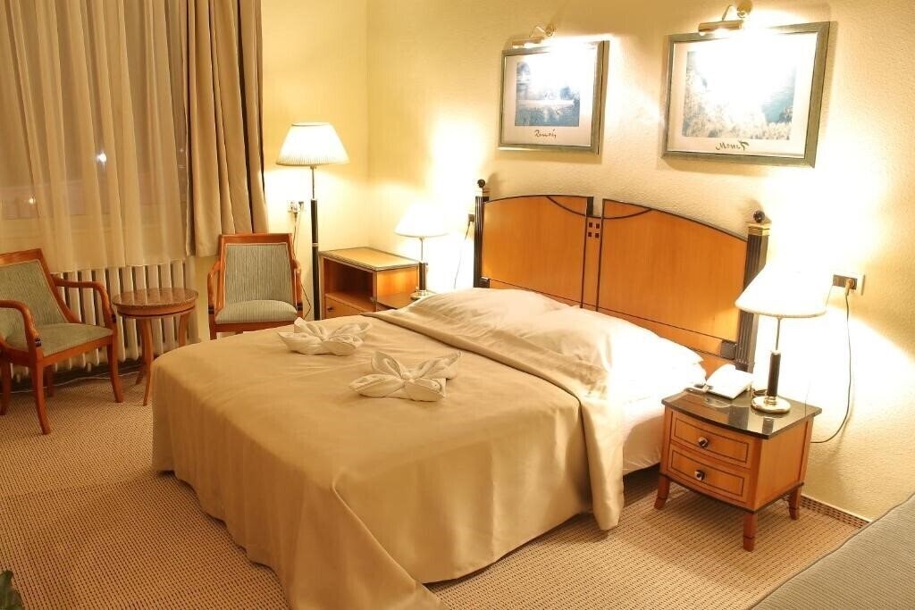 Фото Hotel Central Nagykanizsa 3*