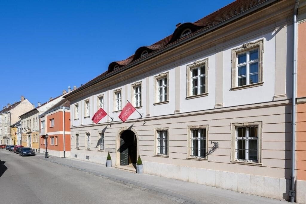 Отель Buda Castle Fashion Hotel 4*