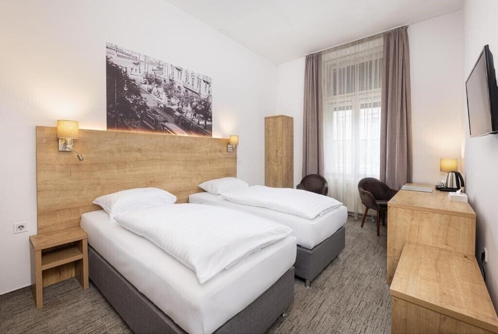Фотографія City Hotel Ring 3*