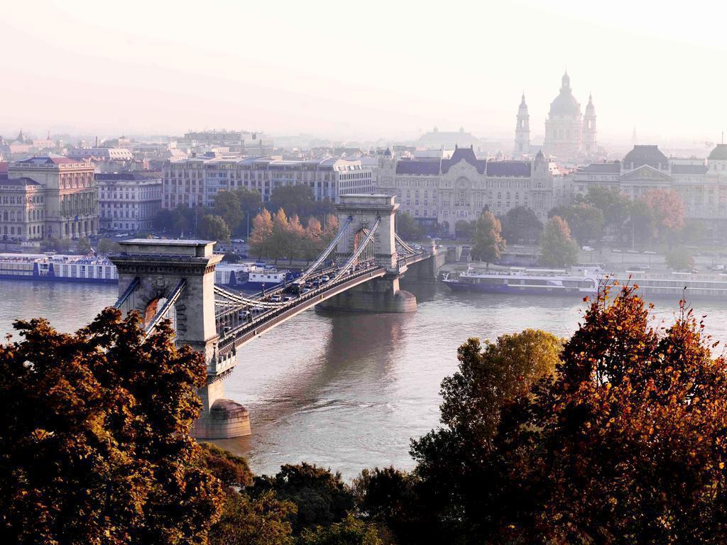 Отель Four Seasons Hotel Gresham Palace Budapest 5*