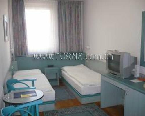 Отель Gerand Hotel Ventura 3*