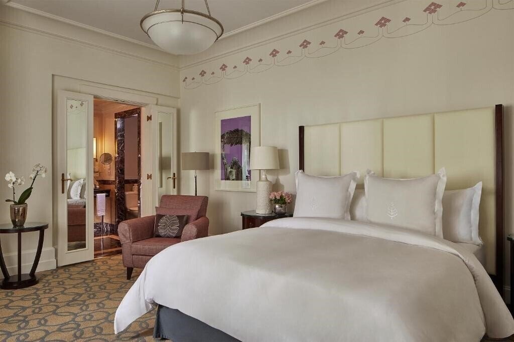 Фотография Four Seasons Gresham Palace 5*