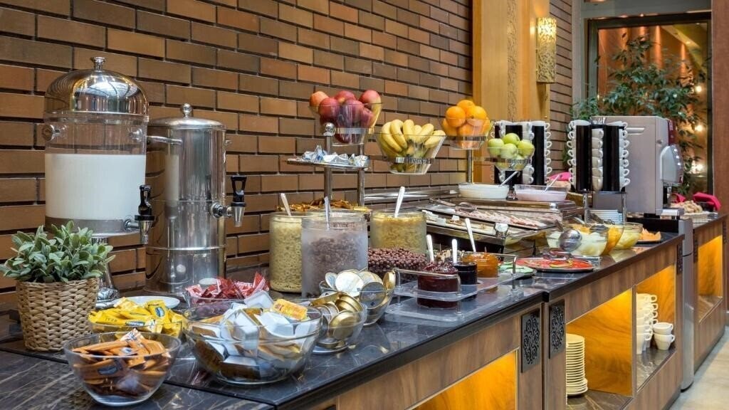 Фото The Marmara Design Hotel Budapest 4*