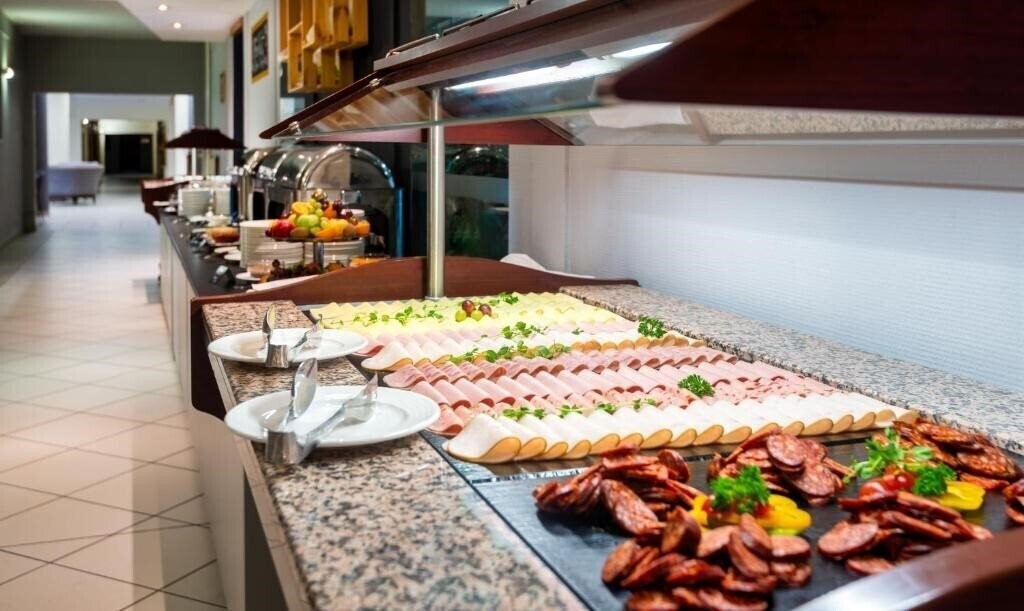 Зображення Hunguest Hotel Millenium 3*