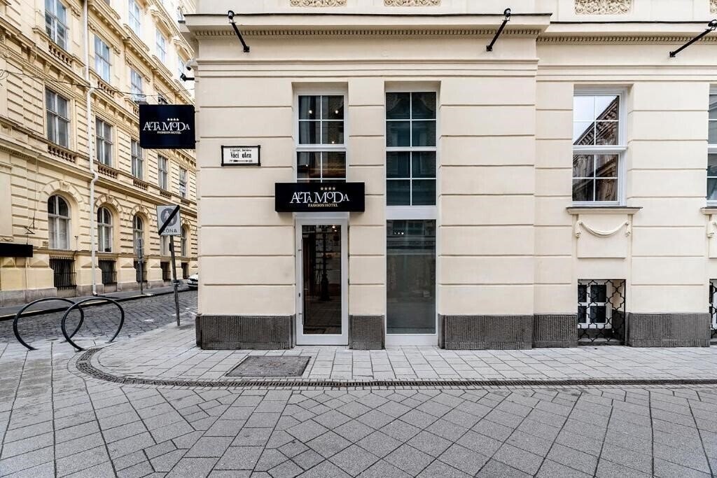 Готель Cosmo City Hotel Budapest 3*