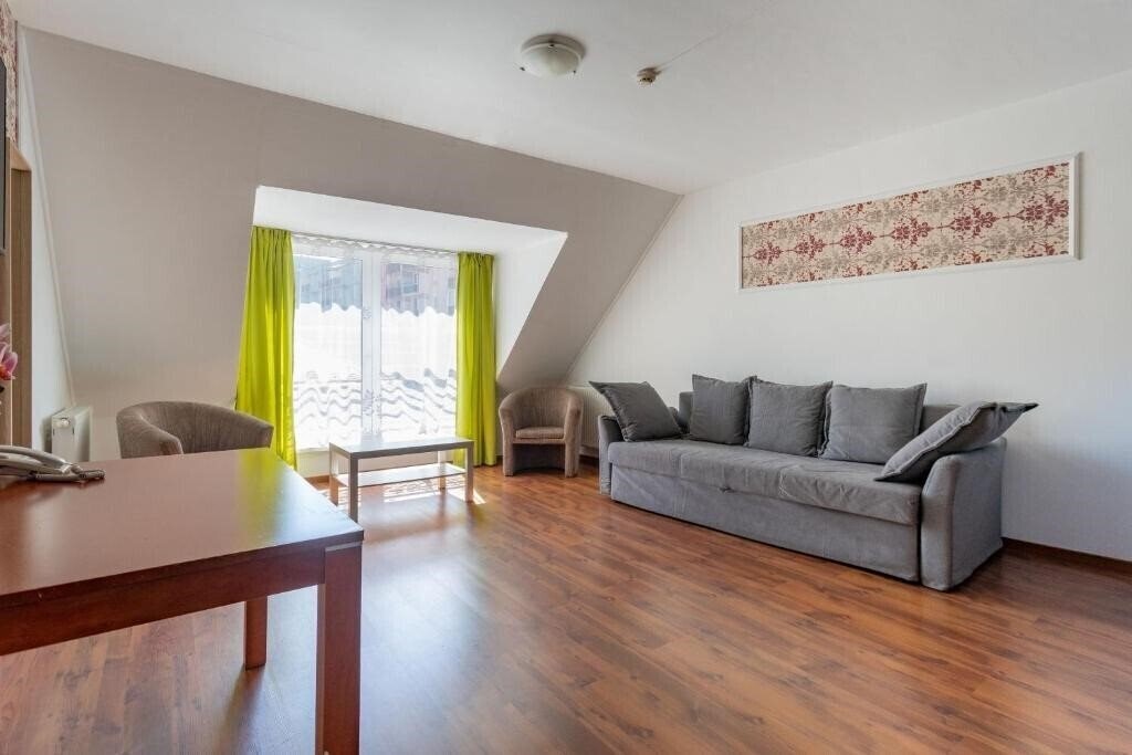 Готель Triple M Hotel 3*