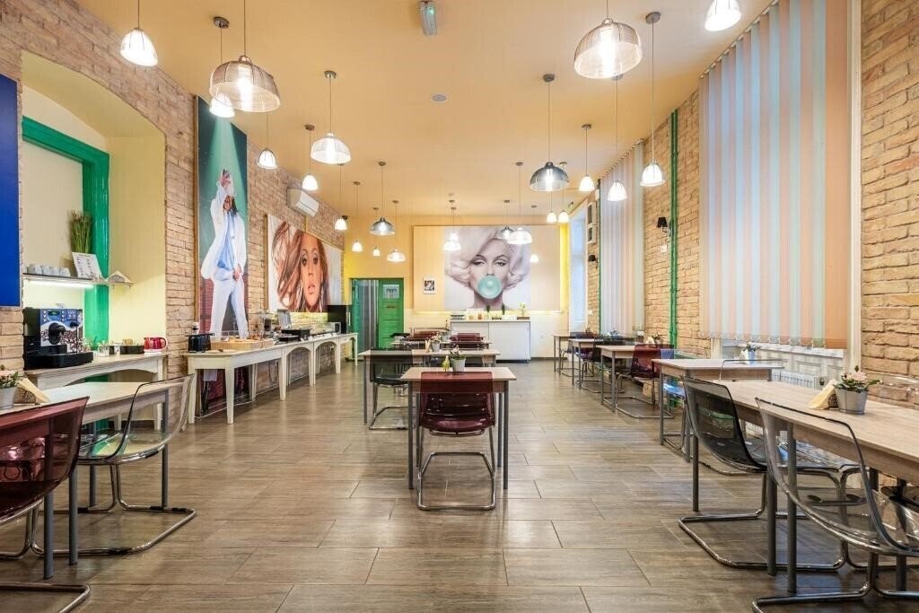 Картинка Full Moon 1*