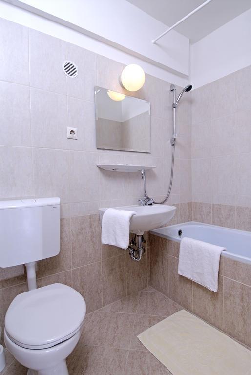 Картинка Hotel Charles 3*