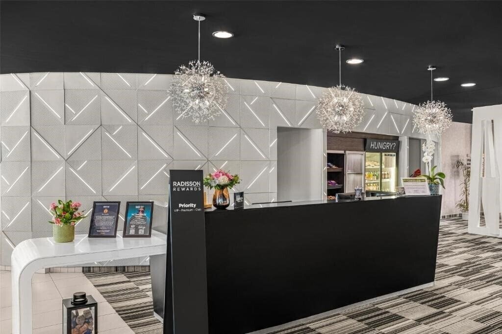 Фото Park Inn By Radisson Budapest 4*