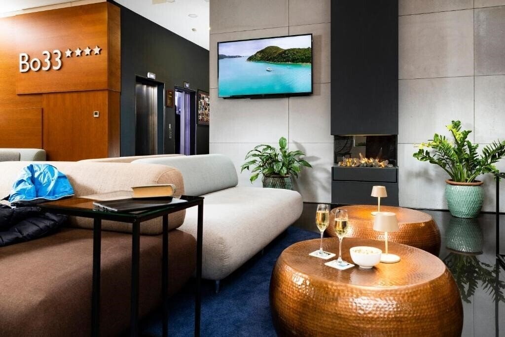 Фотографія Bo33 Family & Suites 4*