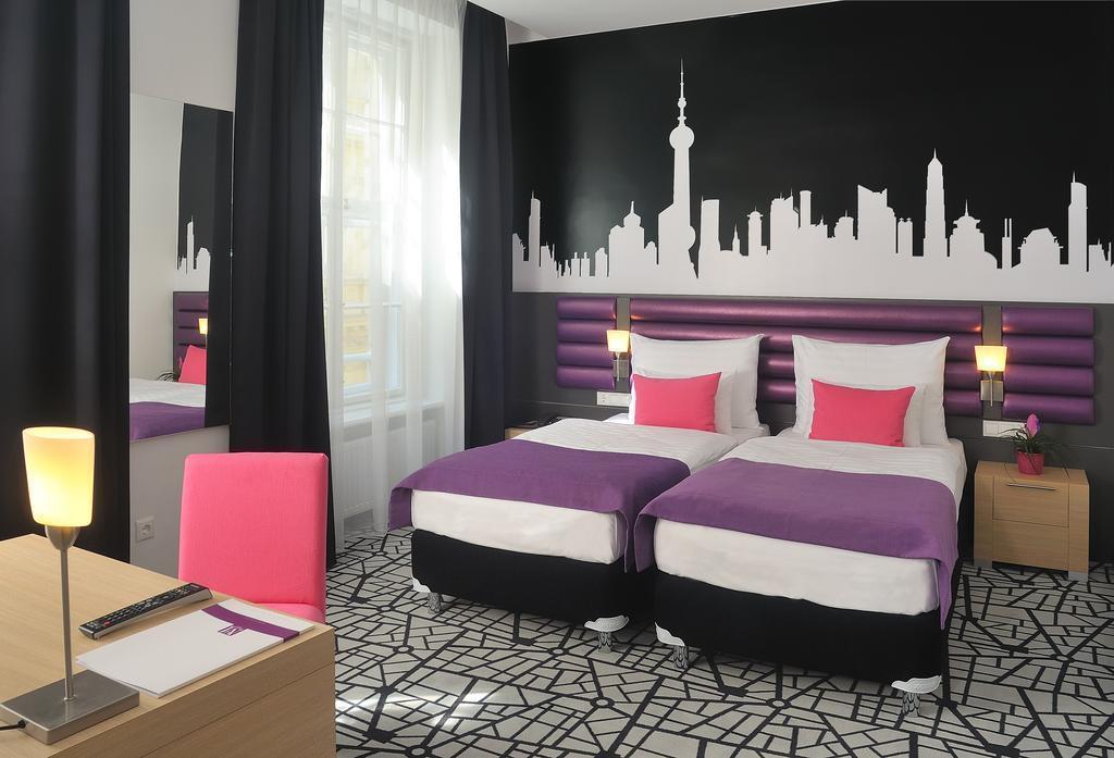 Фотографія Cosmo Fashion Hotel 3*