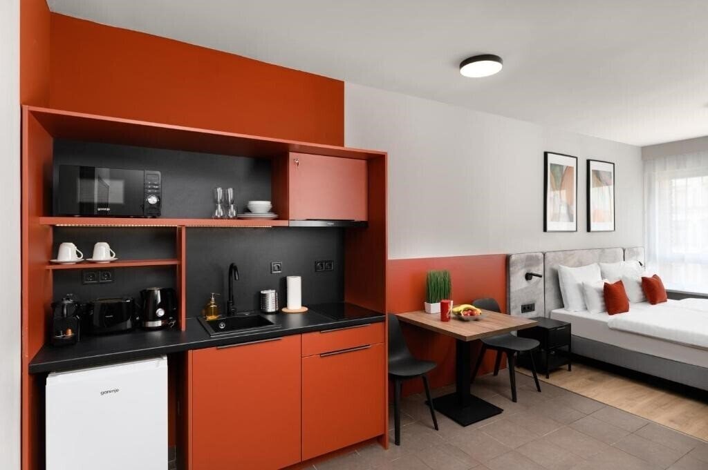 Фотографія K9 Residence 3*