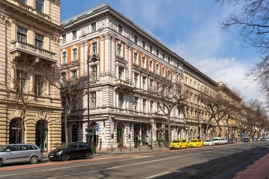 Фотография Hotel Moments Budapest 4*