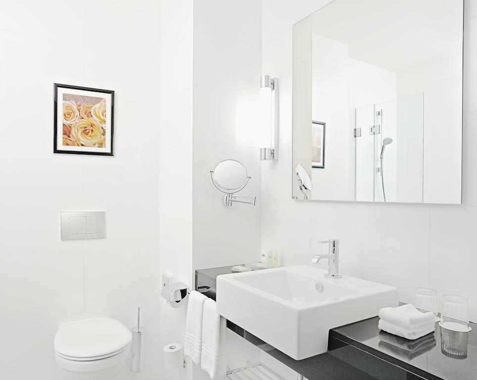 Картинка Courtyard By Marriott Budapest City Center 4*