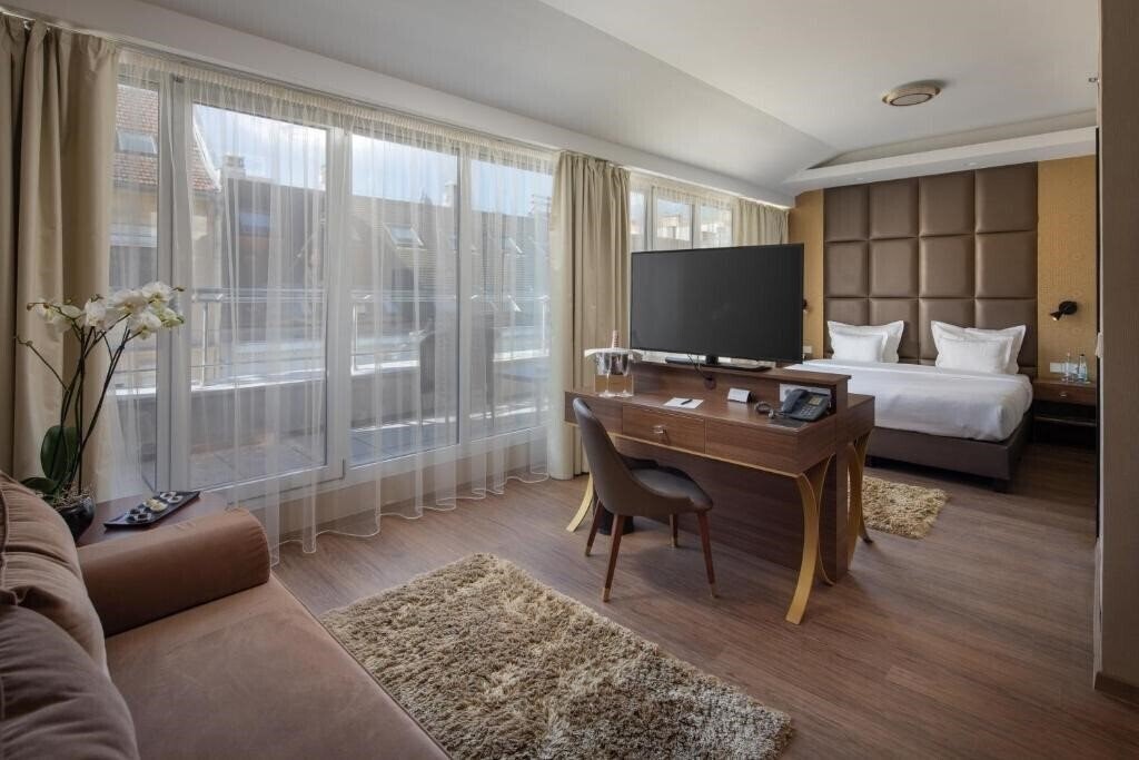 Изображение Continental Hotel Zara 4*