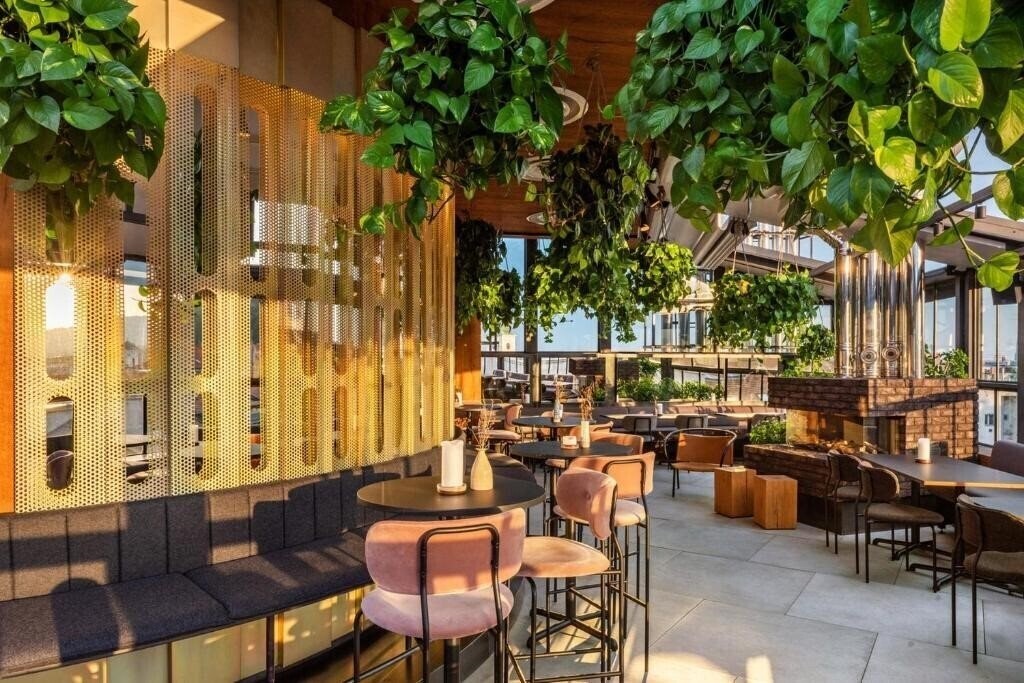 Отель Rum Hotel 3*
