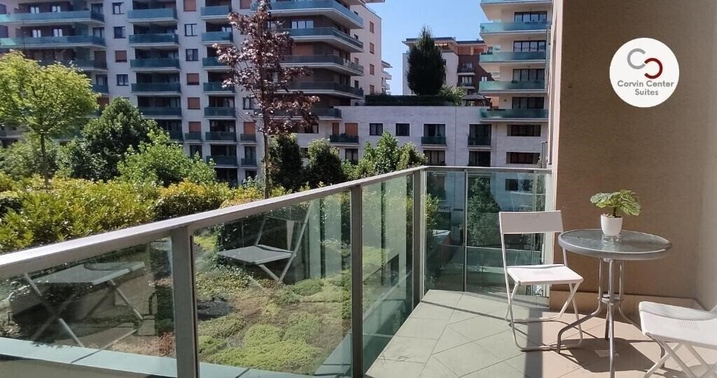 Отель Corvin Center Suites 4*