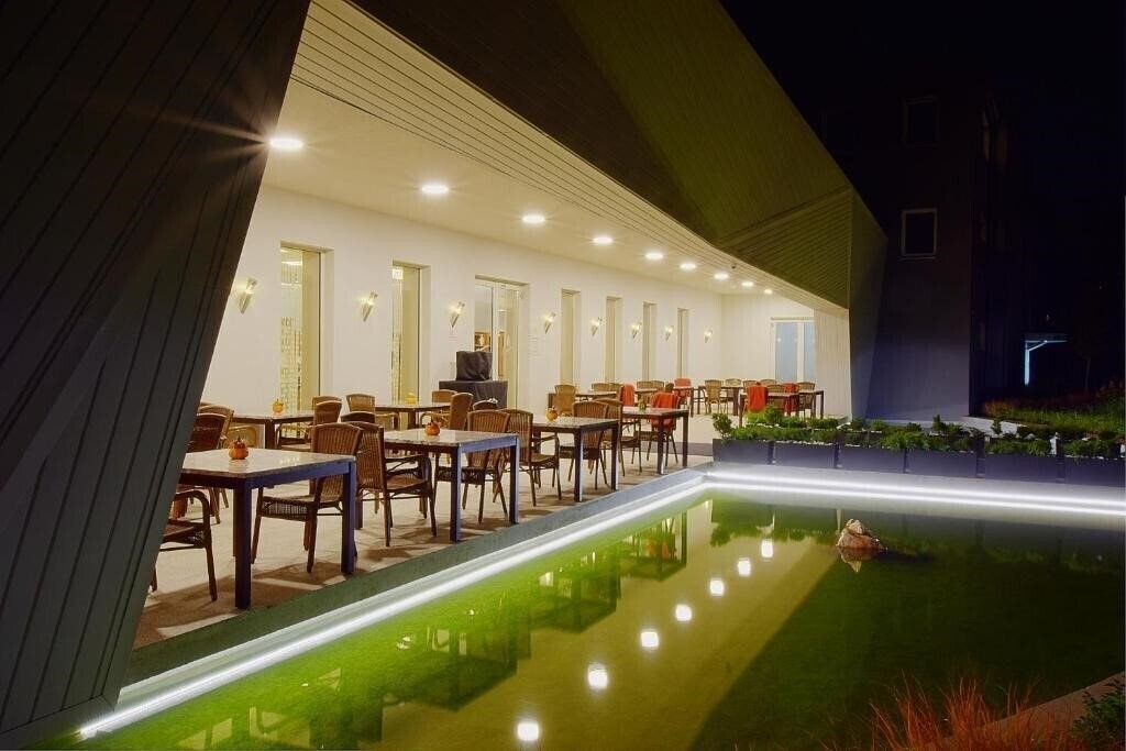 Готель Anna Hotel Budapest 4*