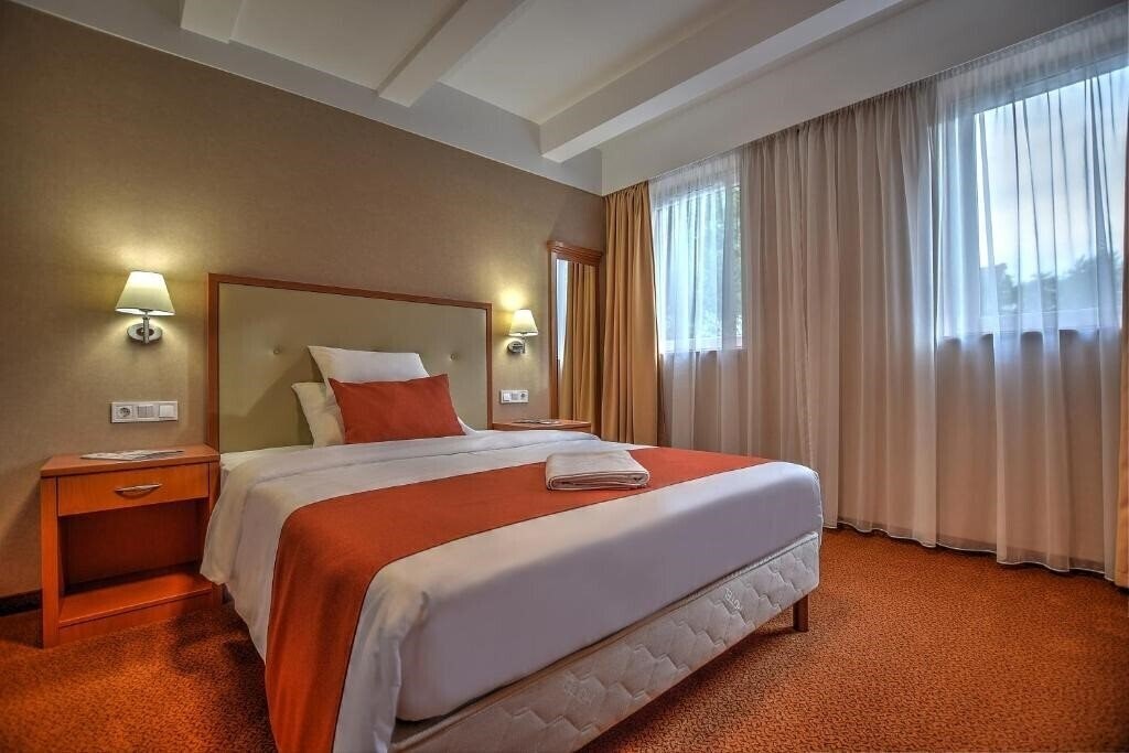 Фото Anna Hotel Budapest 4*