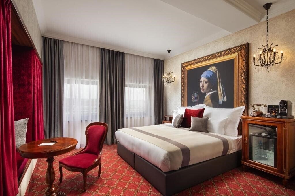Фото Mystery Hotel Budapest 5*