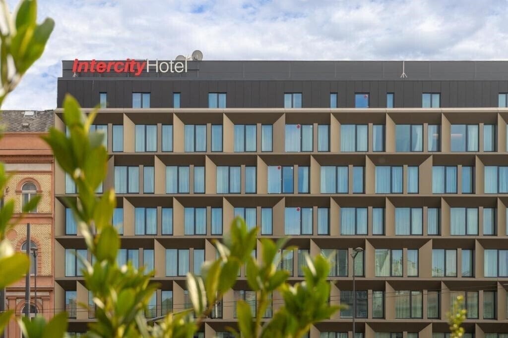 Готель Intercityhotel Budapest 4*