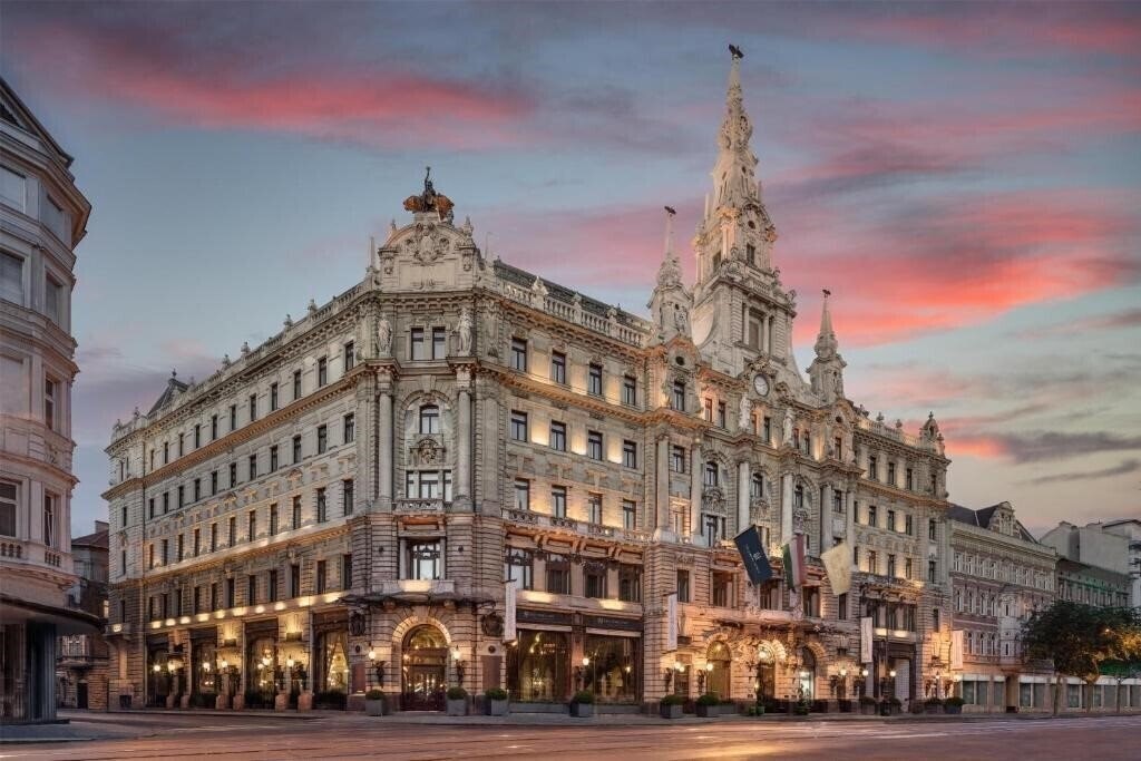 Отель Anantara New York Palace Budapest Hotel 5*