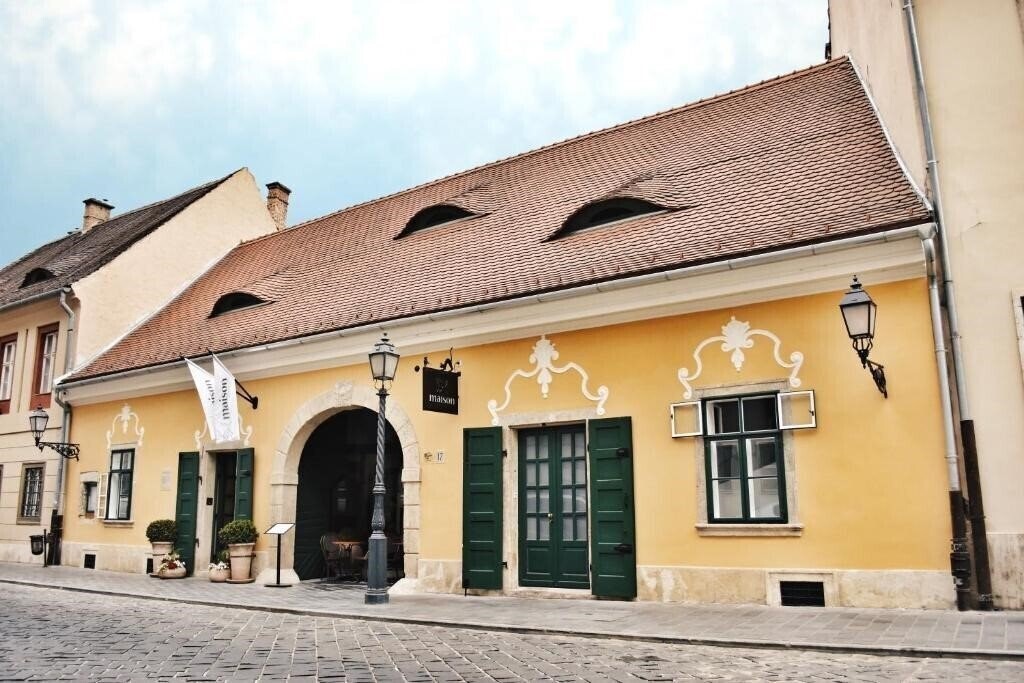 Изображение Maison Bistro & Hotel 4*