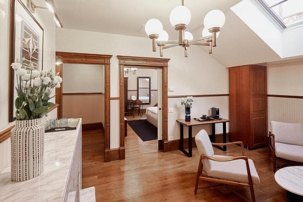 Отель Callas House 4*