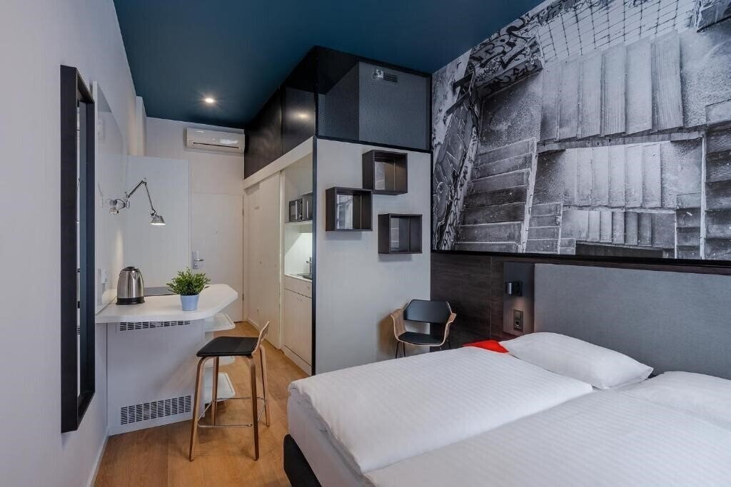 Фото Dean's Home Budapest 3*