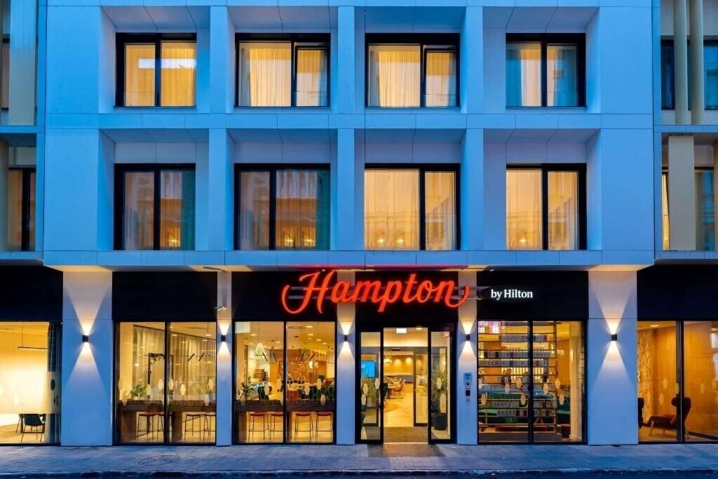 Отель Hampton By Hilton Budapest City Centre 3*