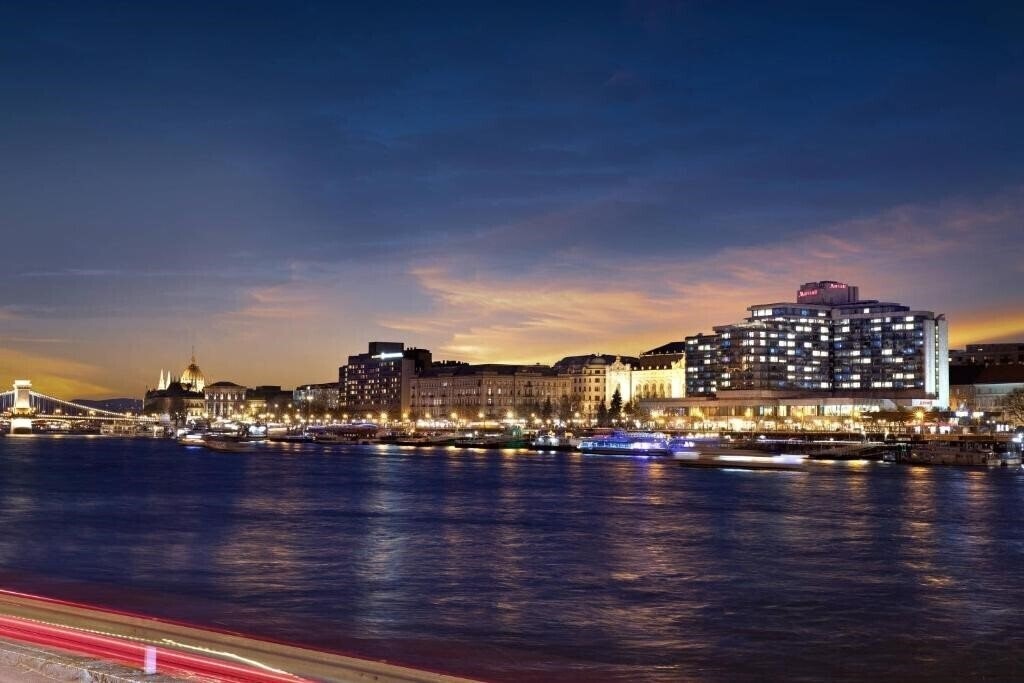 Отель Budapest Marriott Hotel 5*