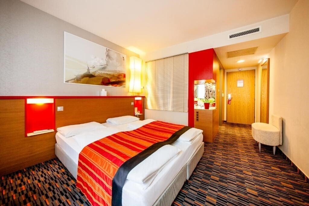 Фотография Royal Park Boutique Hotel 4*