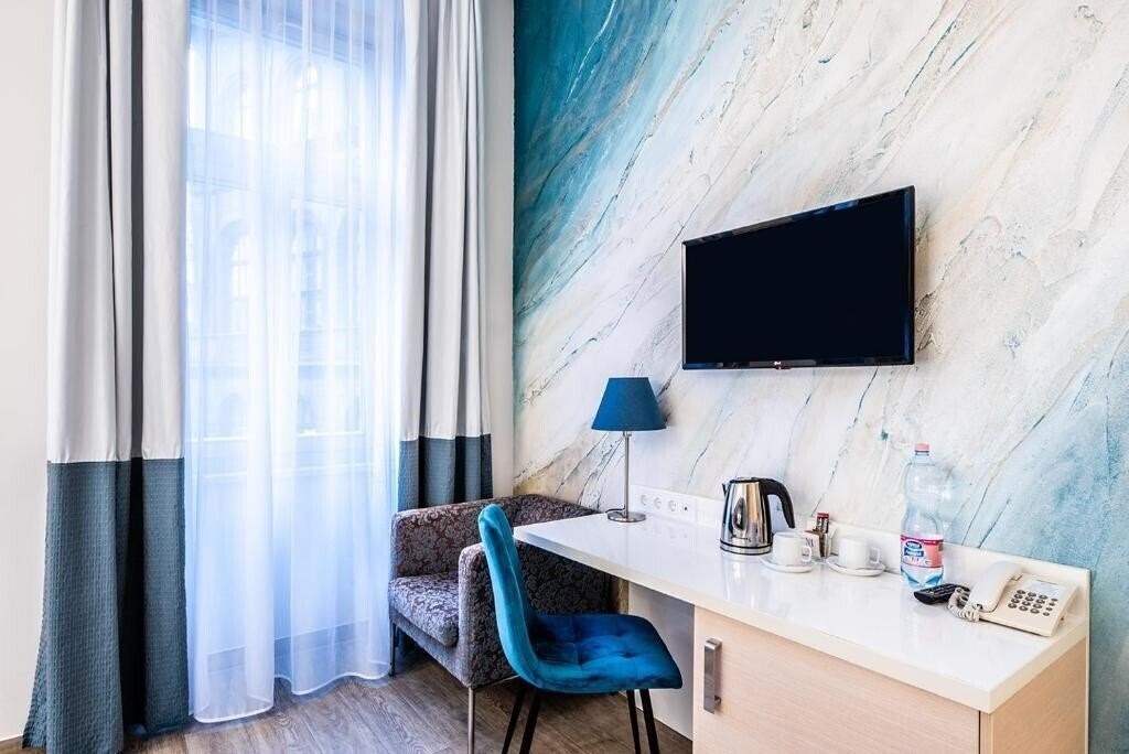 Отель Atrium Fashion 4*